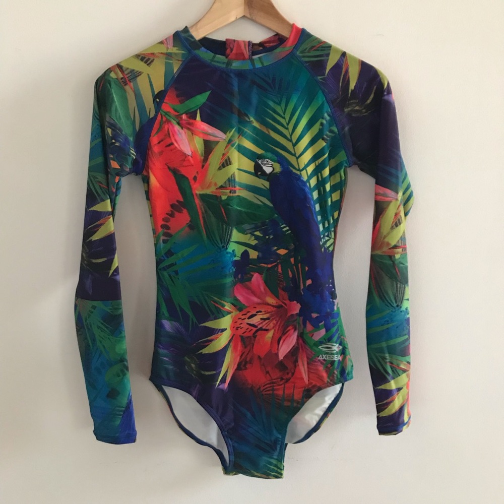 Maui Girl One Piece Surf Suit Size 6